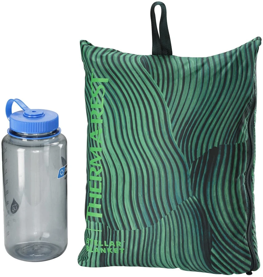 Thermarest Stellar Blanket Insulated Camping Blanket 6 Thermarest Stellar Blanket Insulated Camping Blanket - Image 4