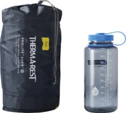 Thermarest ProLite Apex Self Inflating Sleeping Mat -Camping Gear Store 40497bef 6626 4d37 9802 701f69f2810d13256 thermarest prolite apex heatwave regular ssack