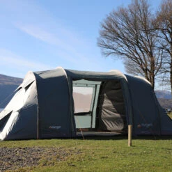 Vango Castlewood 400 Package Family Camping Tent & Footprint -Camping Gear Store Castlewood 400 HI 2023 7copy