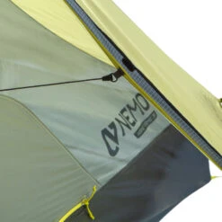 Nemo Hornet OSMO 3 Ultralight Backpacking Tent 31 Nemo Hornet OSMO 3 Ultralight Backpacking Tent -Camping Gear Store HornetOSMO 3P 811666035738 Detail VolumizingGuyoutcopy