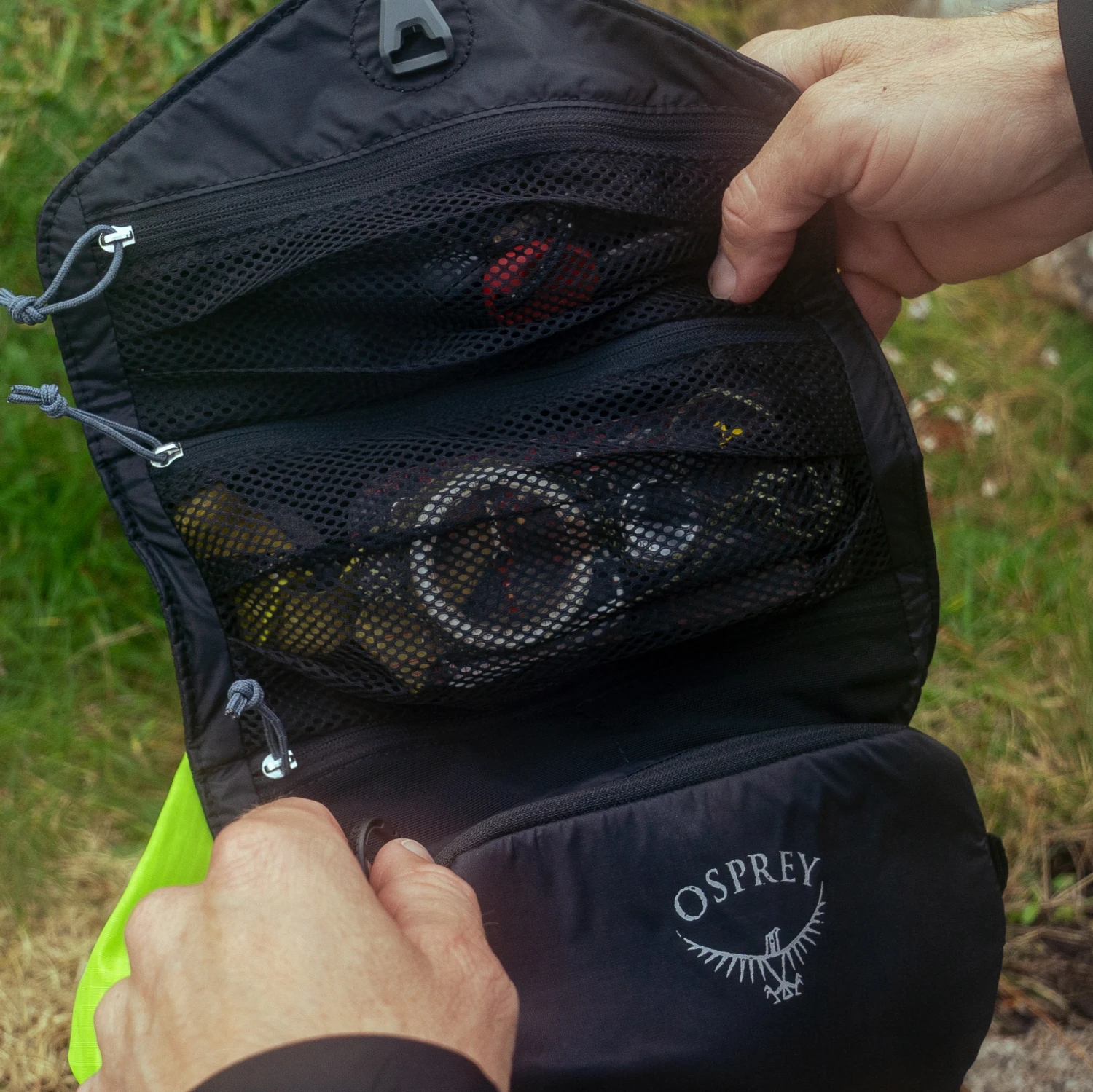 Osprey Ultralight Padded Organiser Travel Bag 5 Osprey Ultralight Padded Organiser Travel Bag - Image 3