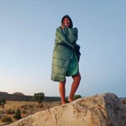 Thermarest Honcho Poncho Hooded Thermal Camping Blanket -Camping Gear Store gg2122