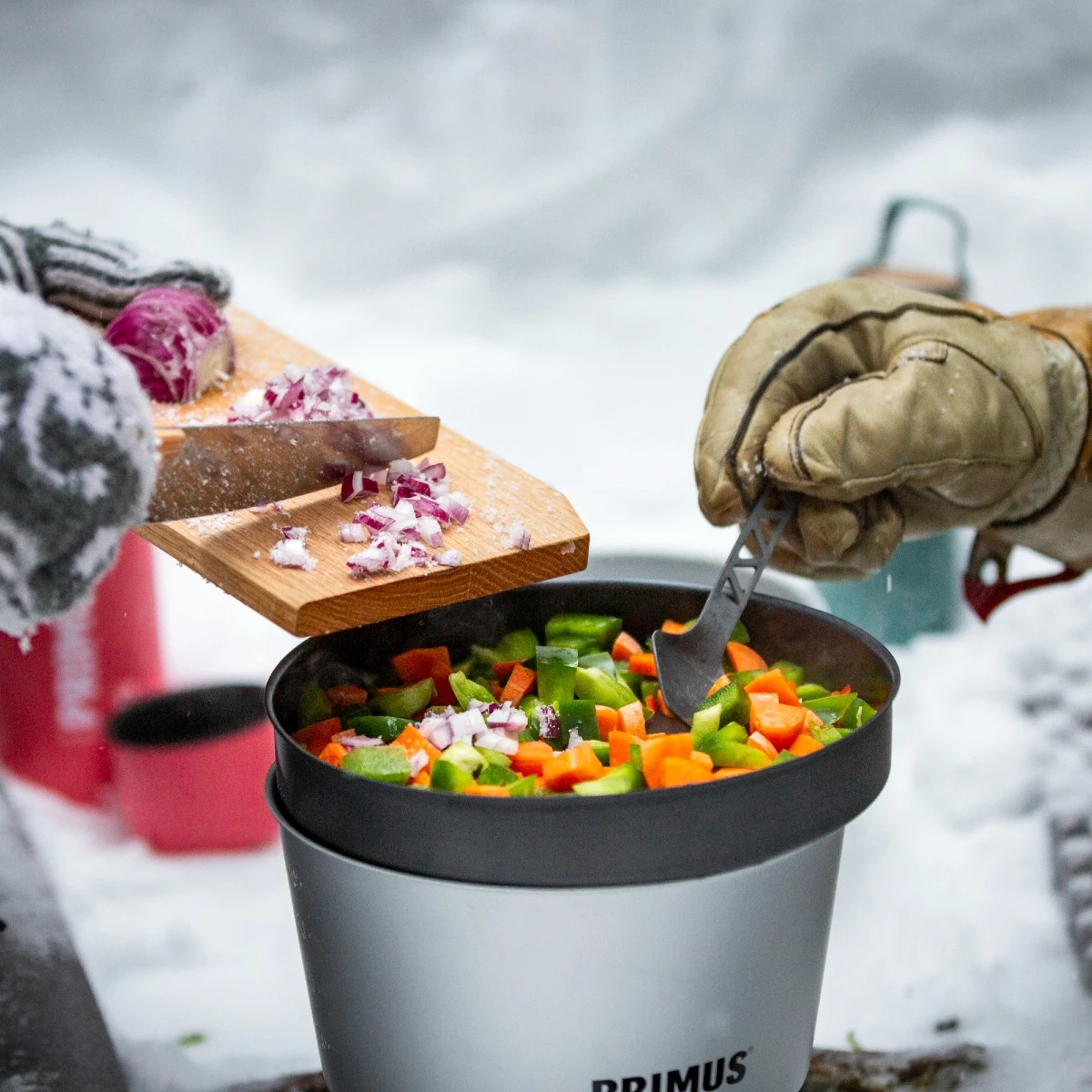 Primus Essential Pot Set 1.3L Camping Cookware Set 9 Primus Essential Pot Set 1.3L Camping Cookware Set - Image 7
