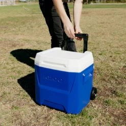 Igloo Laguna Roller 14 Wheeled Camping Cool Box -Camping Gear Store oofg0446k
