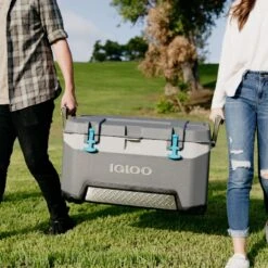 Igloo BMX 72 Heavy Duty Cool Box -Camping Gear Store zder446